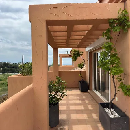 아파트 Elviria Panoramic Views Penthouse *