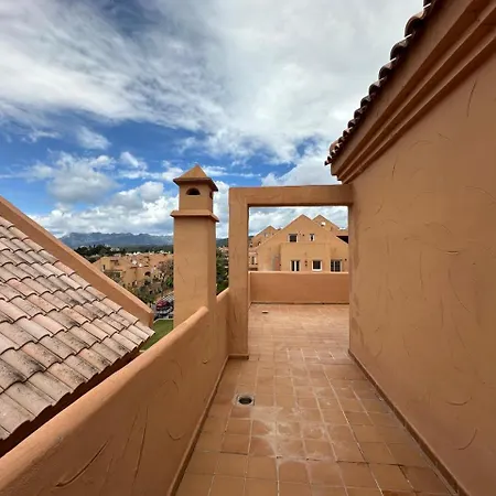 Elviria Panoramic Views Penthouse 아파트