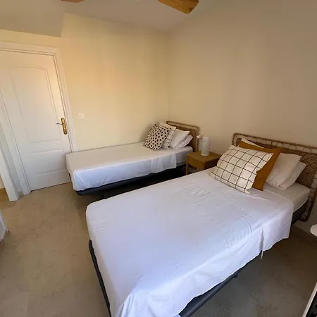 Elviria Panoramic Views Penthouse 아파트 마르베야