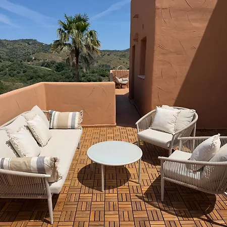 Elviria Panoramic Views Penthouse Lejlighed